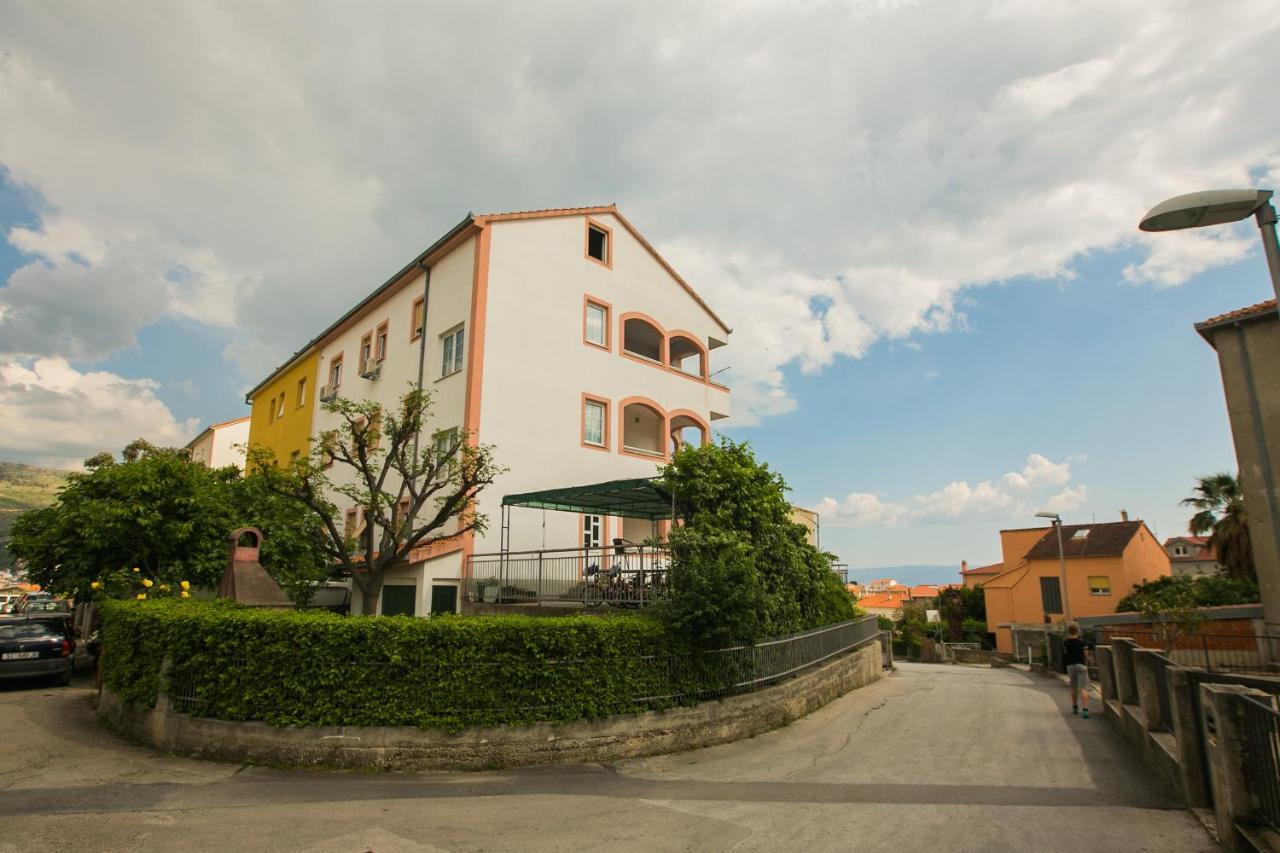 Lotus Apartman Split Luaran gambar