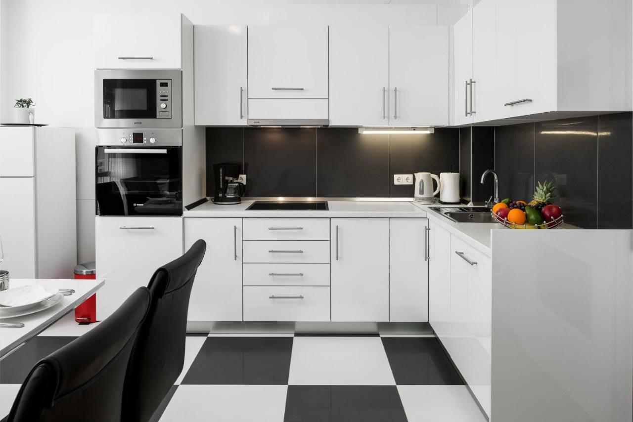 Lotus Apartman Split Luaran gambar